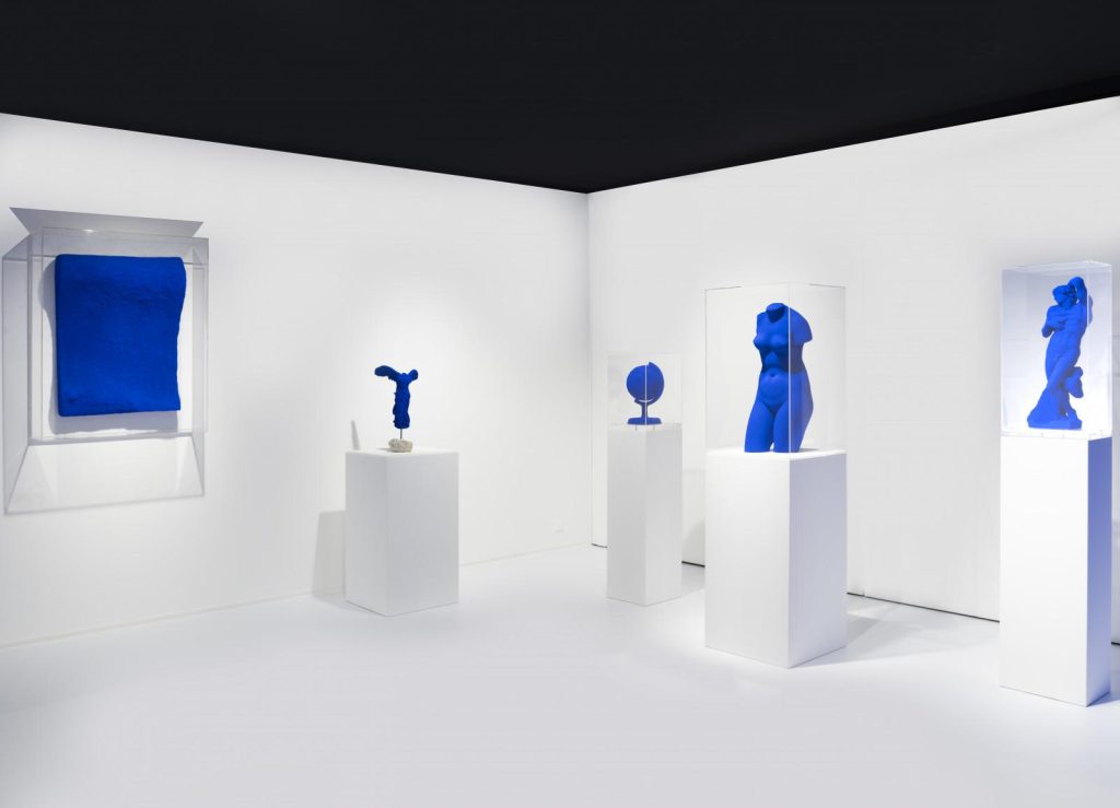 © The Estate of Yves Klein c/o ADAGP, Paris © André Longchamp